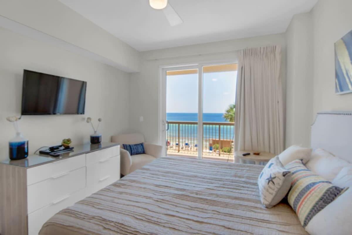 Brightly Furnished Beachfront Condominium By Brightwild بنما سيتي بيتش المظهر الخارجي الصورة