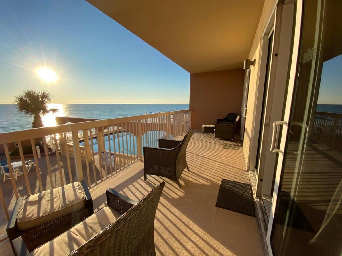 Brightly Furnished Beachfront Condominium By Brightwild بنما سيتي بيتش المظهر الخارجي الصورة